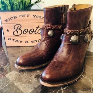 NEW WOMEN’S LEATHER COWBOY BOOTIES - IDYLLWIND